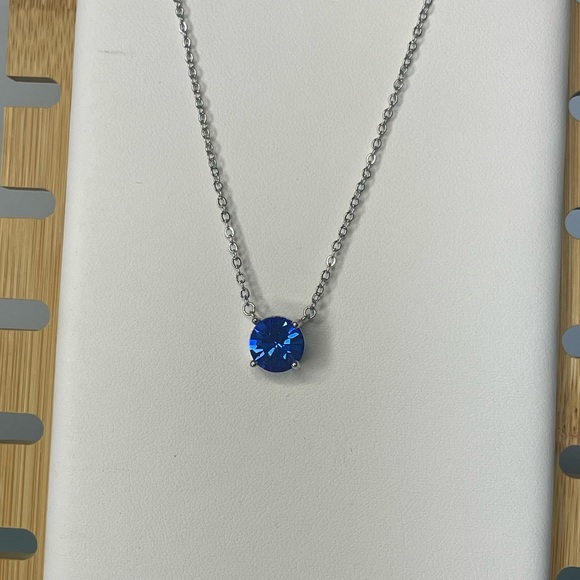 Park Lane Jewelry - Park Lane Silver Necklace with Vibrant Blue Gemstone